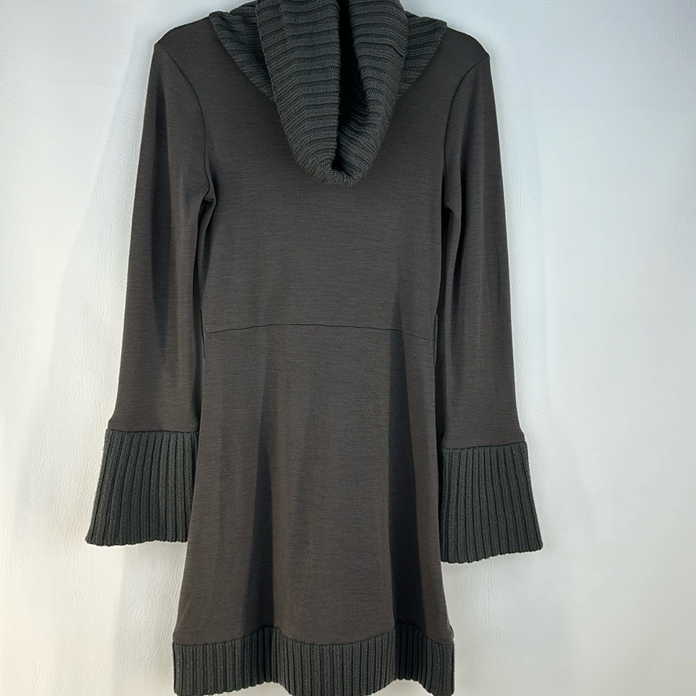 Alice + Olivia Long Sleeve High Cowl Neck Wool Dress, S